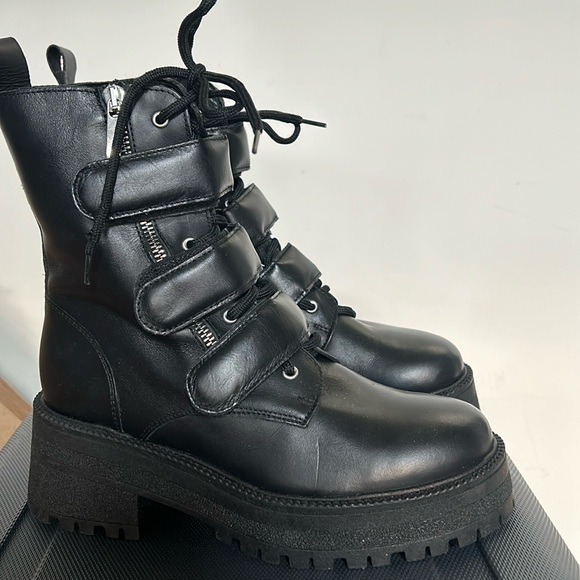 NEW FREE PEOPLE Emmet Emmit Strap Lace-Up Boot Black Leather - Picture 9 of 12